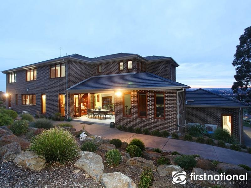 12 Panoramic Terrace, Berwick VIC 3806