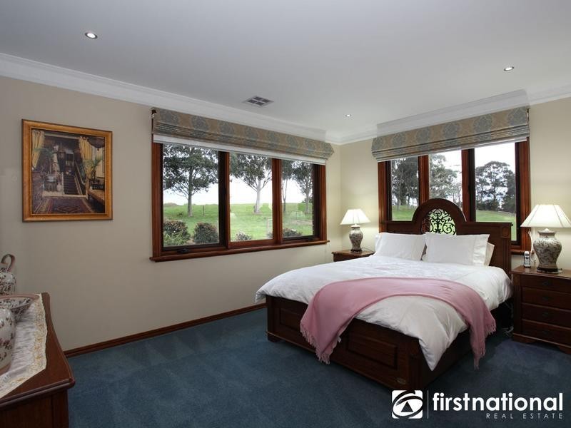 12 Panoramic Terrace, Berwick VIC 3806