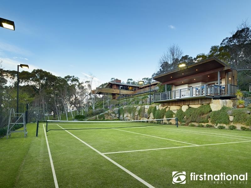 35 Norfolk Road, Narre Warren North VIC 3804