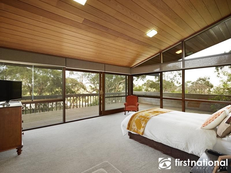 35 Norfolk Road, Narre Warren North VIC 3804