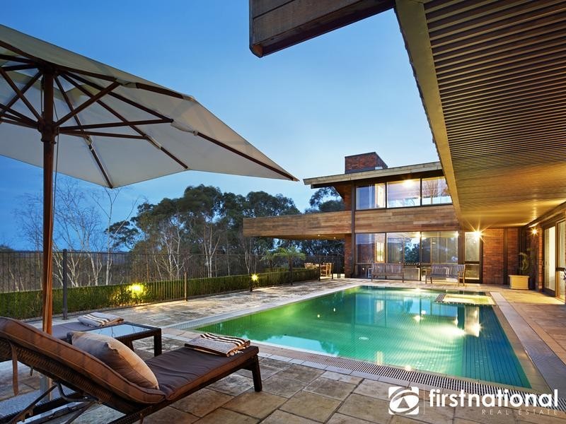 35 Norfolk Road, Narre Warren North VIC 3804