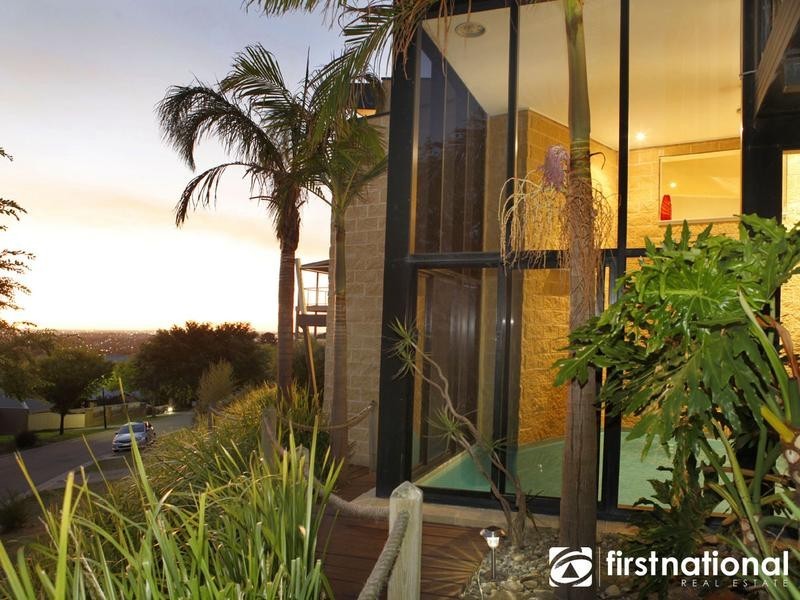 2 Natren Court, Berwick VIC 3806