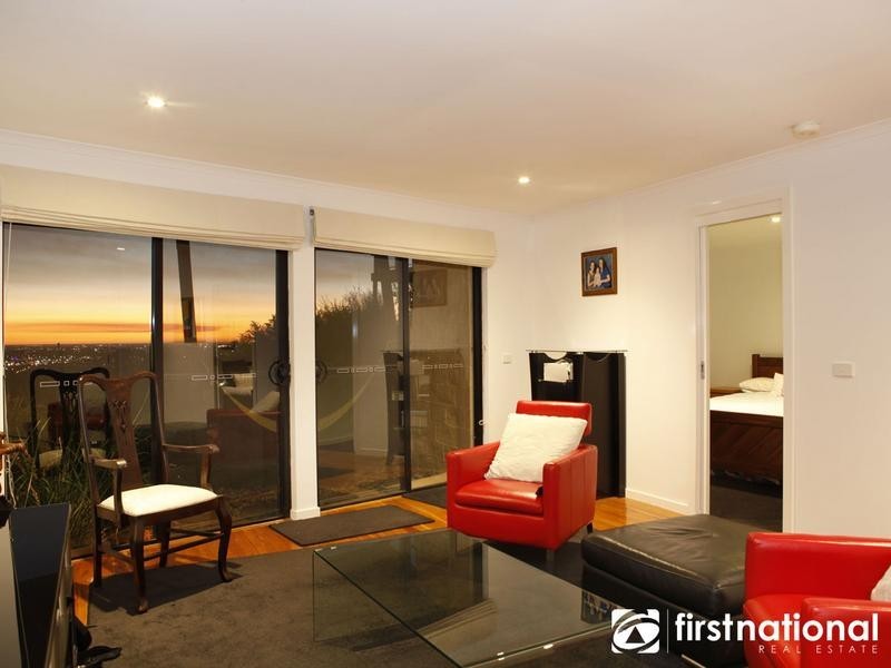 2 Natren Court, Berwick VIC 3806