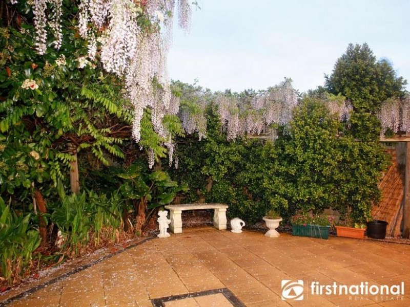 44 Buchanan Road, Berwick VIC 3806