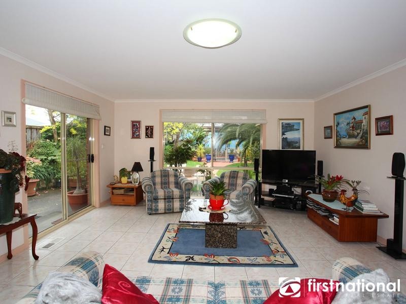 64 Jerilderie Drive, Berwick VIC 3806