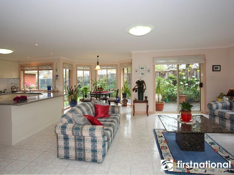 64 Jerilderie Drive, Berwick VIC 3806