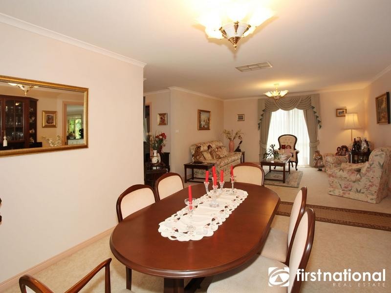 64 Jerilderie Drive, Berwick VIC 3806
