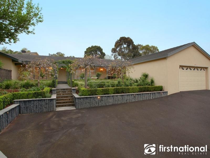4 Miller Street, Berwick VIC 3806