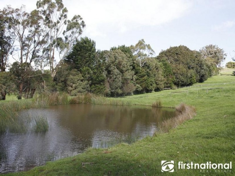 48 Rowallan Ave, Harkaway VIC 3806