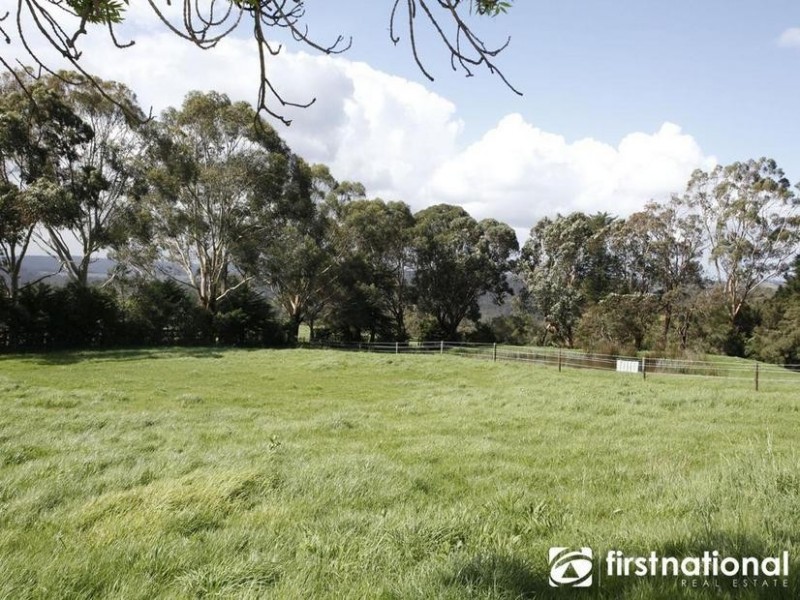 48 Rowallan Ave, Harkaway VIC 3806