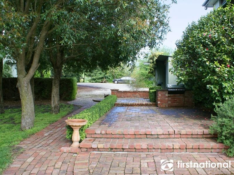 48 Rowallan Avenue, Harkaway VIC 3806