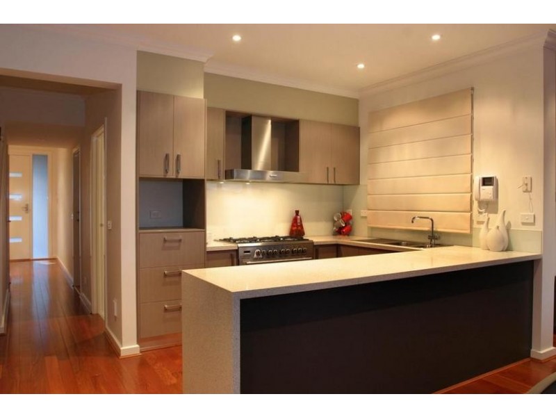 3/25 Canberra Avenue, Berwick VIC 3806