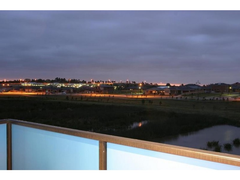 3/25 Canberra Avenue, Berwick VIC 3806