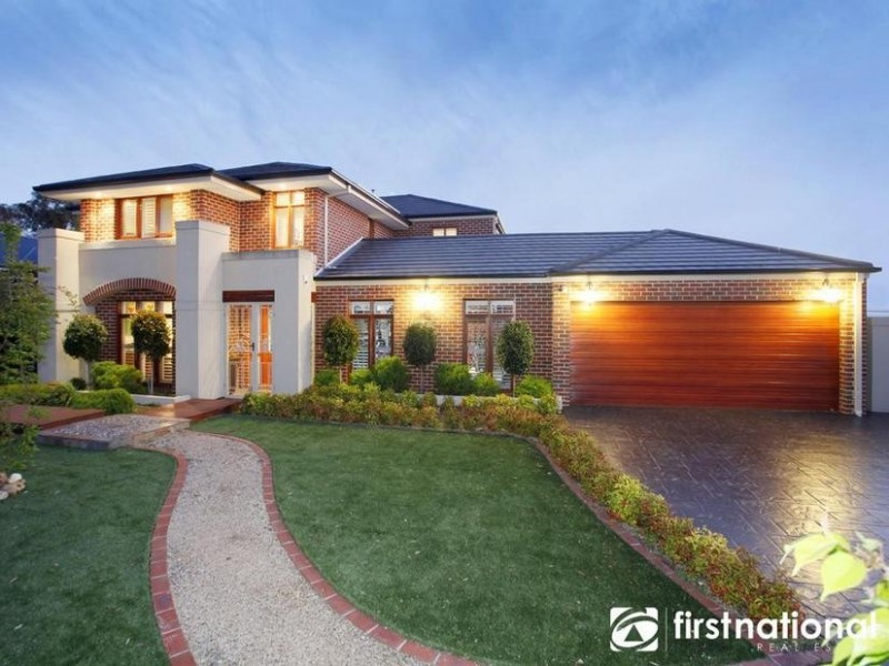 13 Roselea Place, Narre Warren North VIC 3804