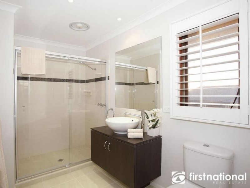 13 Roselea Place, Narre Warren North VIC 3804