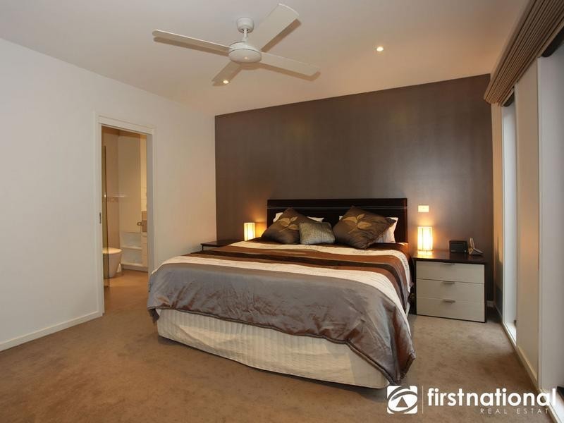 2/58 Gardiner Street, Berwick VIC 3806