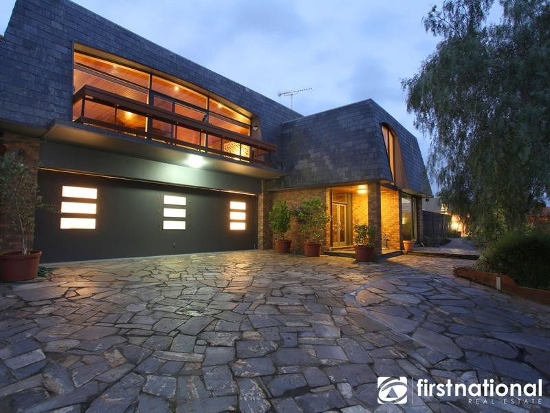 20 Kramer Drive, Berwick VIC 3806