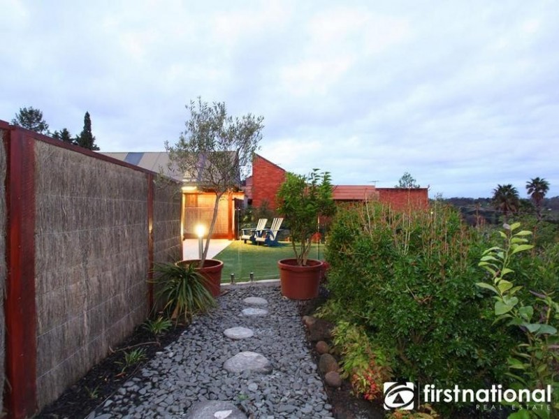 20 Kramer Drive, Berwick VIC 3806