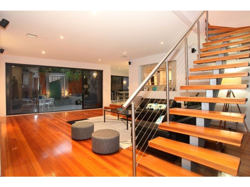 15 Chelsea Crescent, Berwick VIC 3806