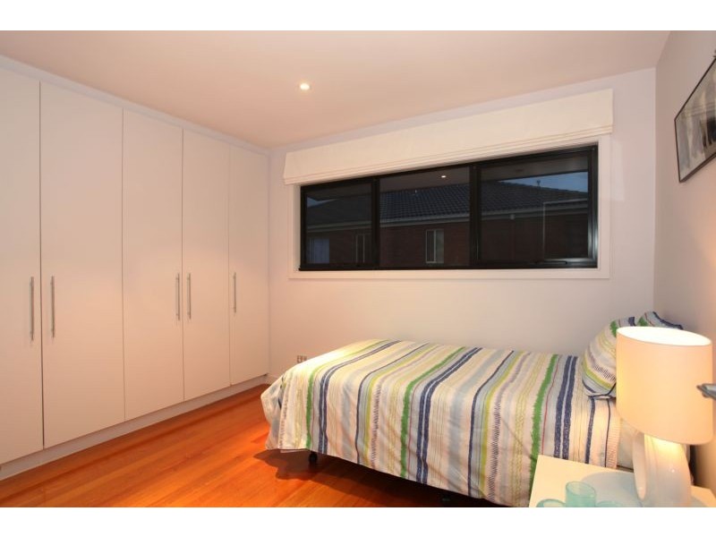 15 Chelsea Crescent, Berwick VIC 3806