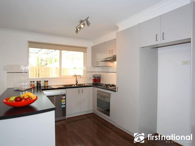 2 Feldspar Court, Narre Warren VIC 3805