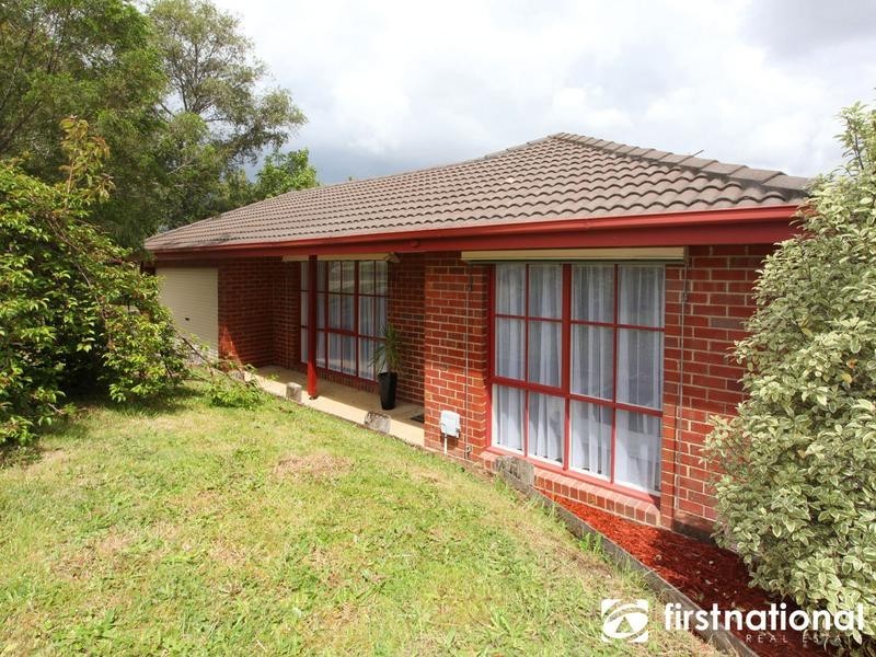 2 Feldspar Court, Narre Warren VIC 3805