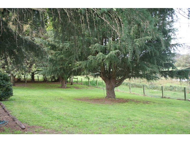 105 Wright Road, Garfield North VIC 3814