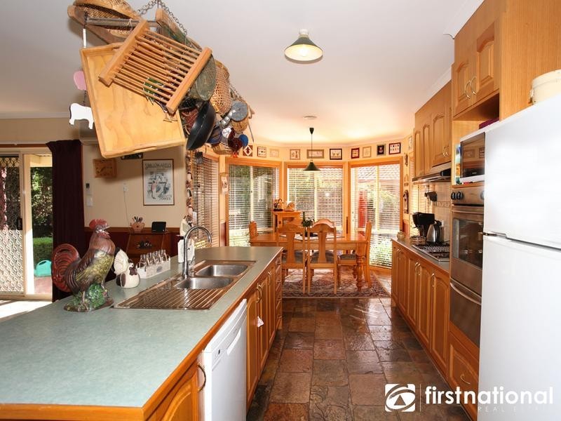 63 The Promenade, Narre Warren South VIC 3805