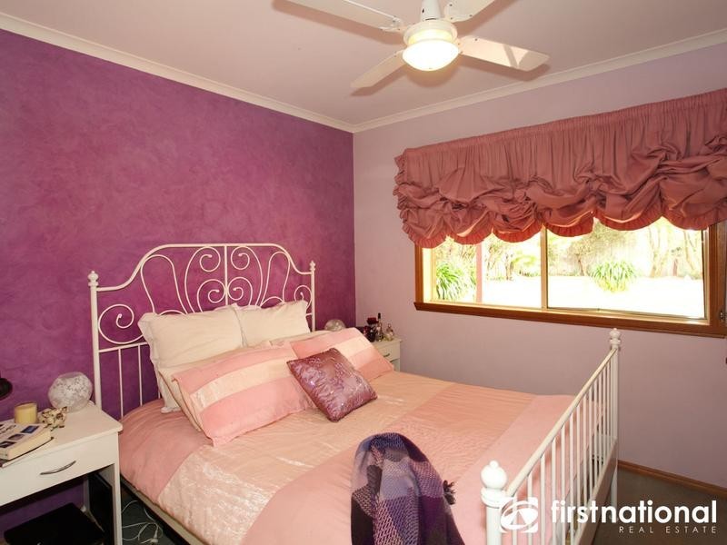 63 The Promenade, Narre Warren South VIC 3805