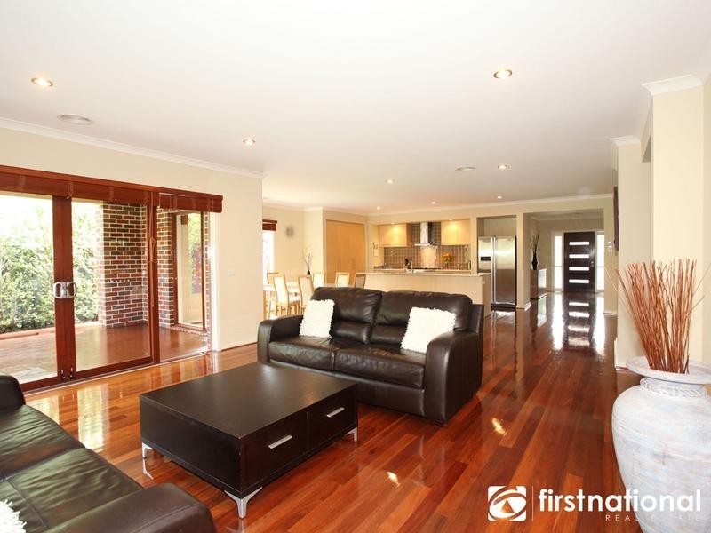 10 Misty Close, Berwick VIC 3806