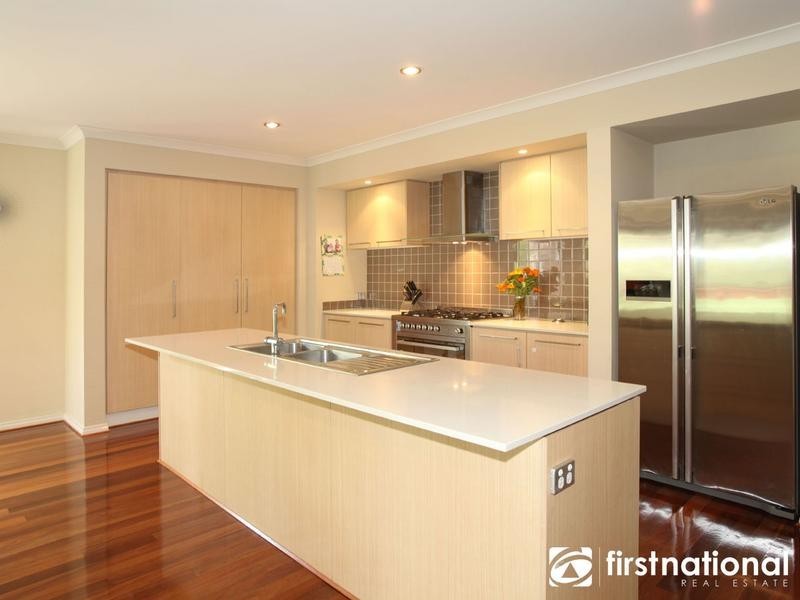 10 Misty Close, Berwick VIC 3806