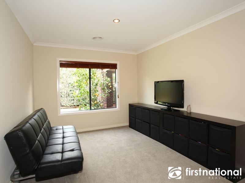 10 Misty Close, Berwick VIC 3806