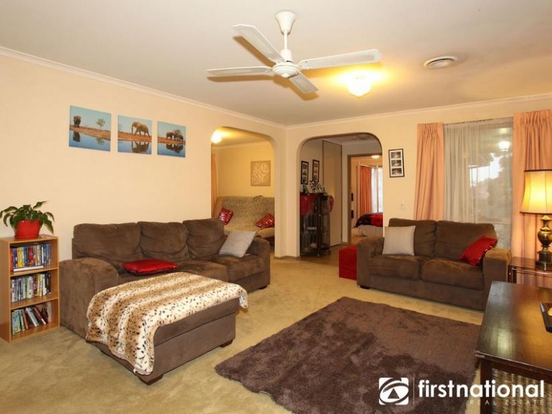 4 Malanda Court, Berwick VIC 3806