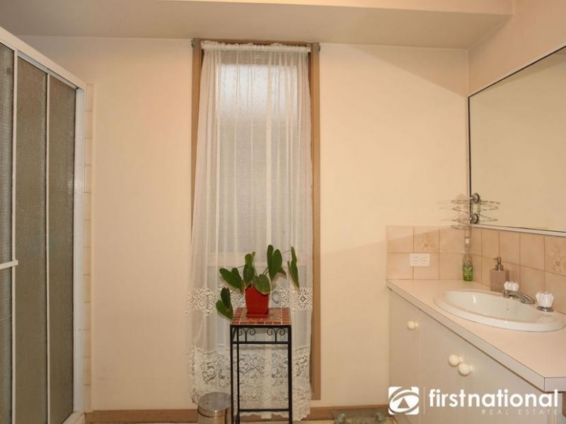 4 Malanda Court, Berwick VIC 3806