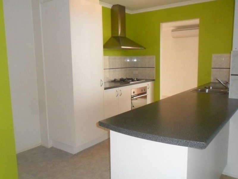 30 Hartsmere Drive, Berwick VIC 3806