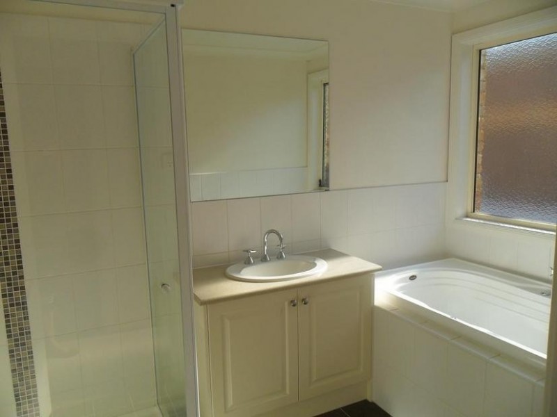 5 Brodie Mews, Beaconsfield VIC 3807