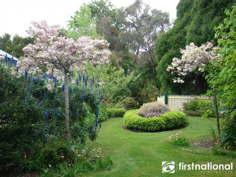 390 Beaconsfield-Emerald Road, Dewhurst VIC 3808