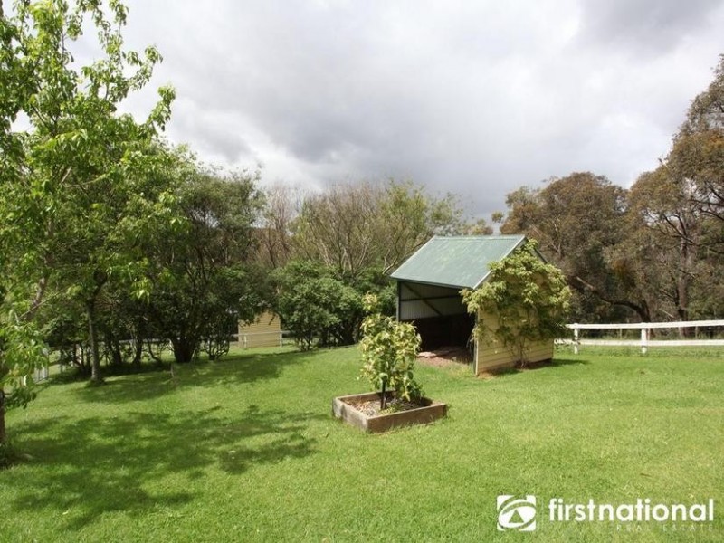 390 Beaconsfield-Emerald Road, Dewhurst VIC 3808