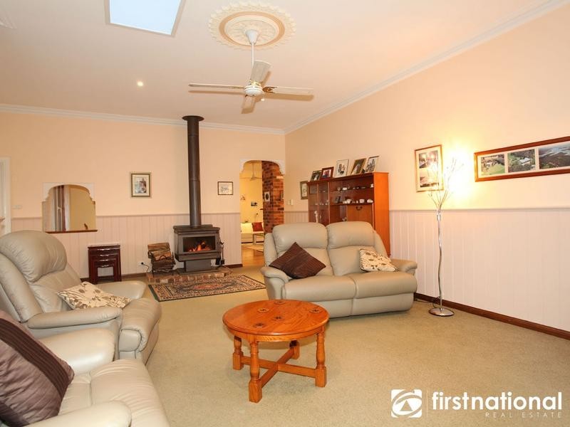 390 Beaconsfield-Emerald Road, Dewhurst VIC 3808