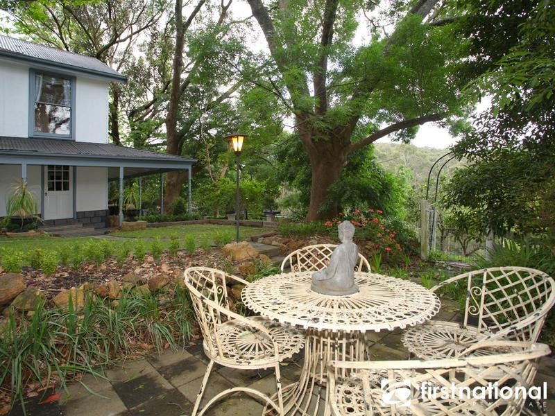 465 Beaconsfield-Emerald Road, Beaconsfield Upper VIC 3808