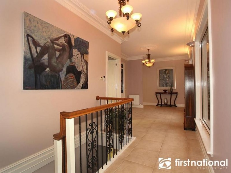 11 Parkview Terrace, Lysterfield South VIC 3156