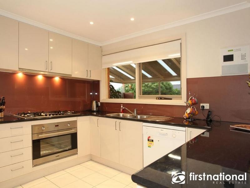 42 Bournevale Drive, Berwick VIC 3806