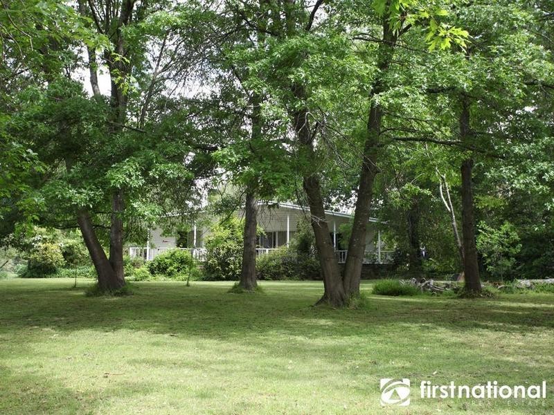 7 Inglis Road, Berwick VIC 3806