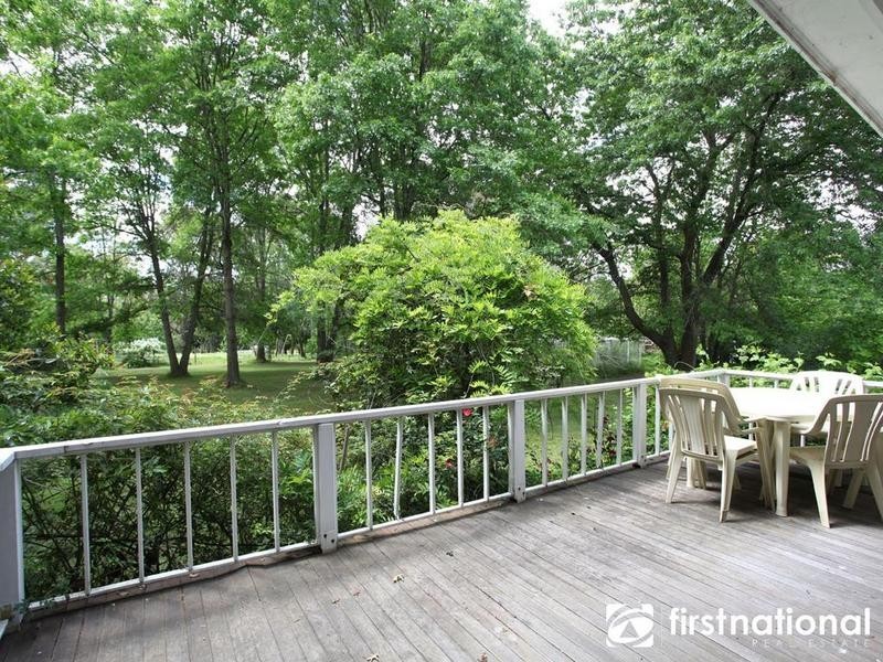 7 Inglis Road, Berwick VIC 3806