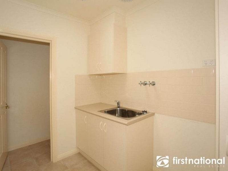 3/51 Peel Street, Berwick VIC 3806