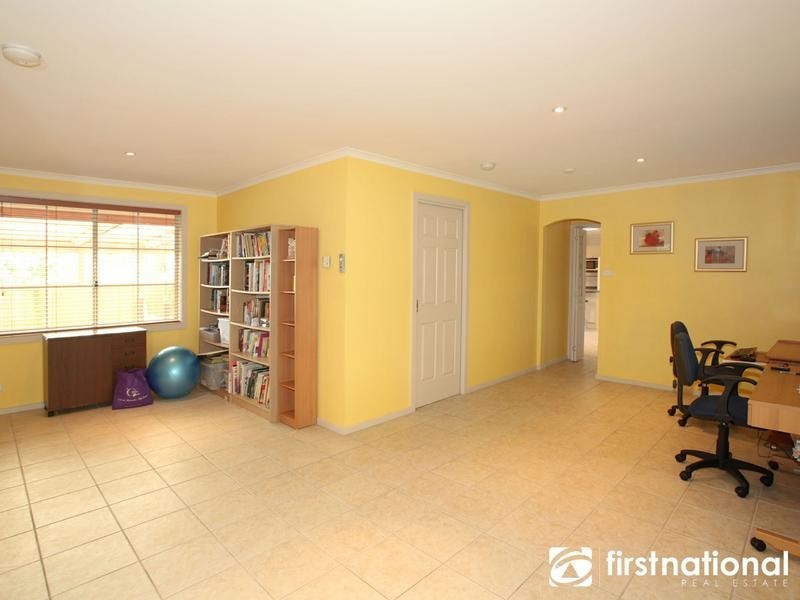 32 Sweet Gum Avenue, Narre Warren VIC 3805