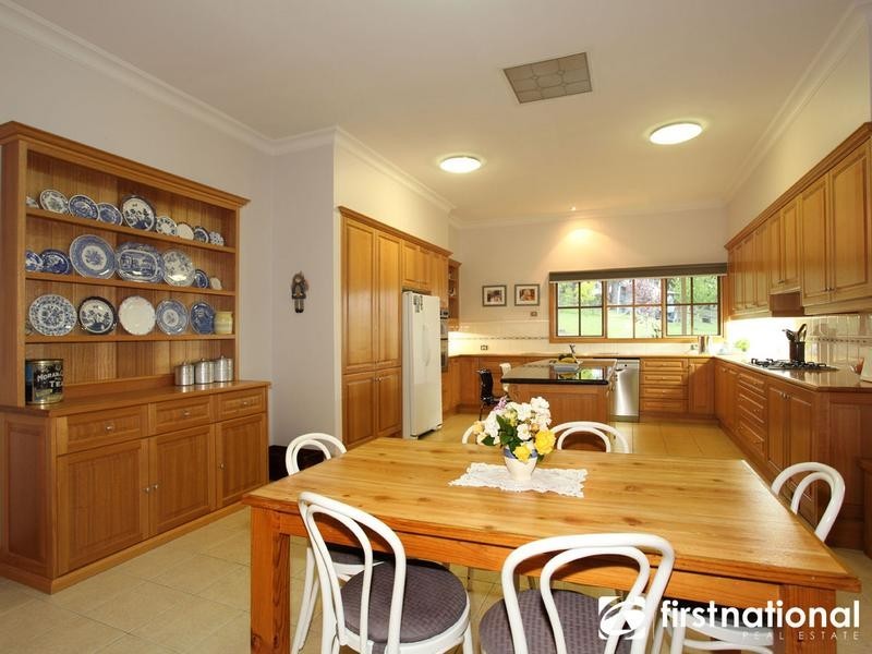 190 Yackatoon Road, Beaconsfield Upper VIC 3808