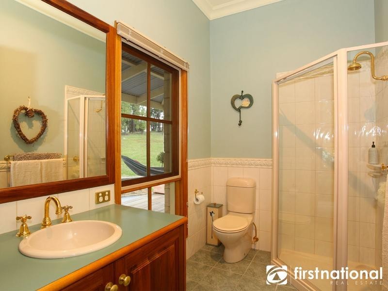 190 Yackatoon Road, Beaconsfield Upper VIC 3808