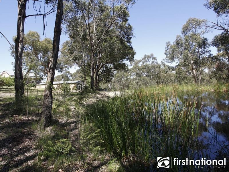 190 Yackatoon Road, Beaconsfield Upper VIC 3808