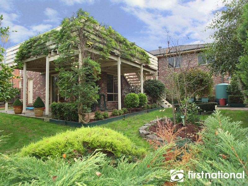 76 Inglis Road, Berwick VIC 3806